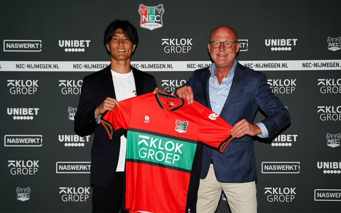 力强的发球 力强的发球