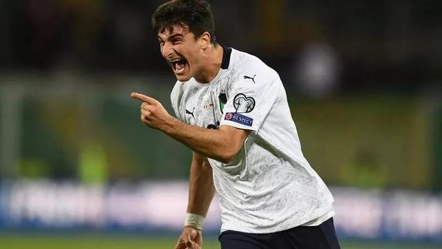 从专业场地 从专业场地