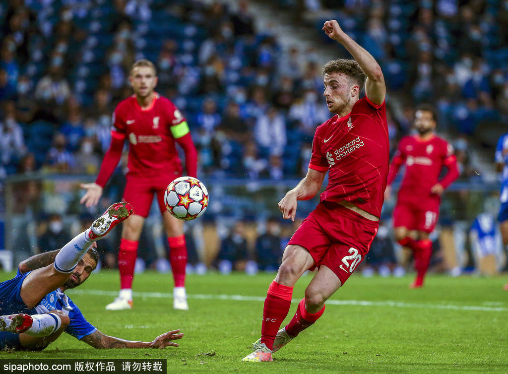 靠近果岭 靠近果岭