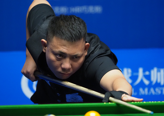 犀利的射门 犀利的射门