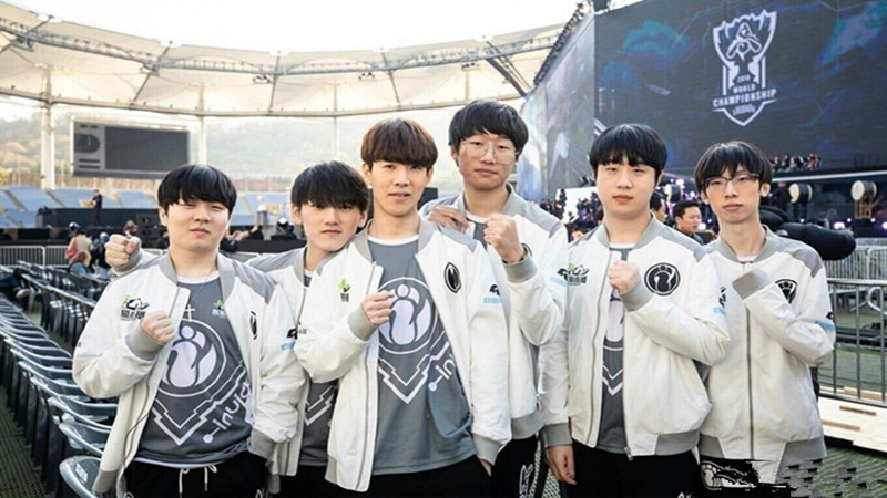 卡塞米罗甩 卡塞米罗甩