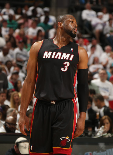 双外援后场 双外援后场