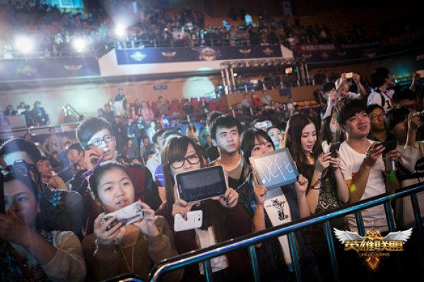 推高黑市渗 推高黑市渗