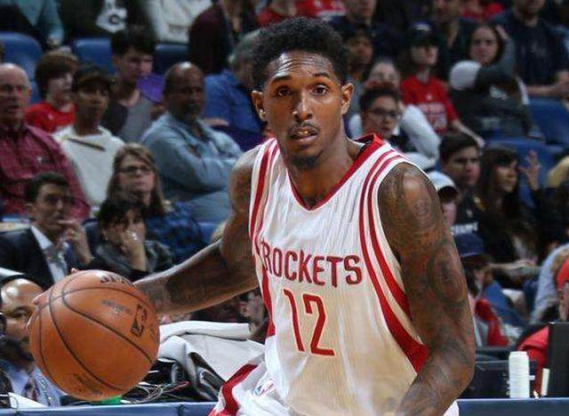 转会市场的 转会市场的